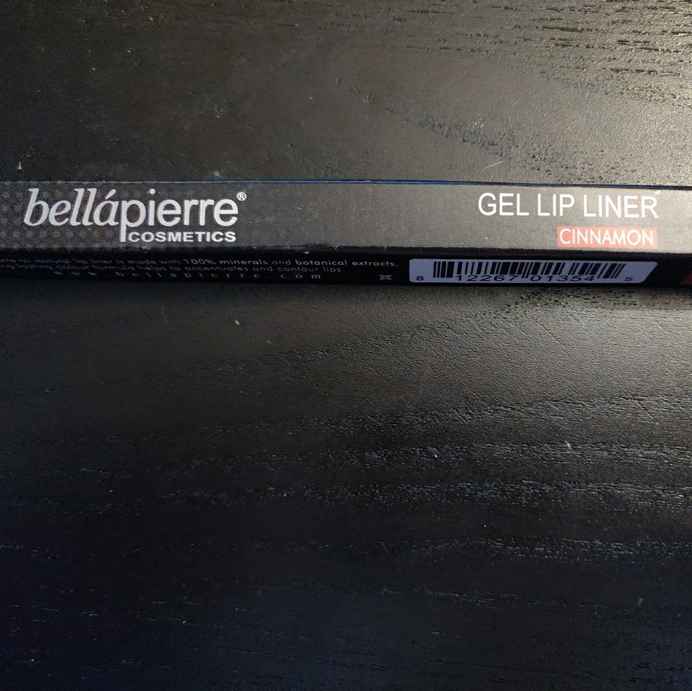 Bella Pierre Gel Lip Liner